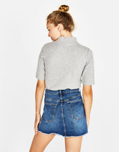 Load image into Gallery viewer, Ecologically grown cotton T-shirt with high neck